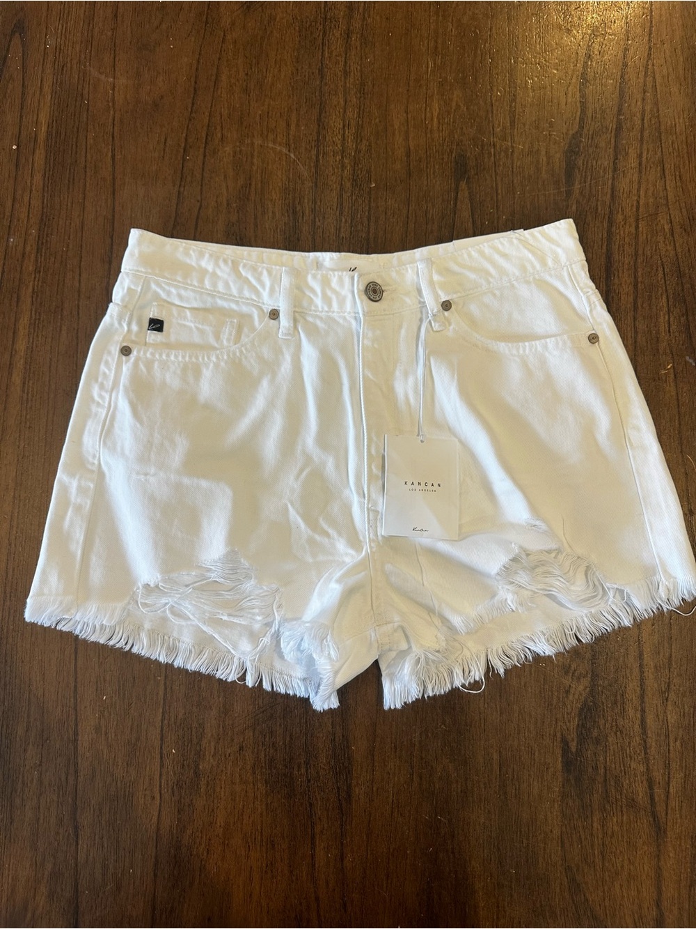 KanCan White Distressed Denim Shorts Frayed Hem Women’s Size Large NWT